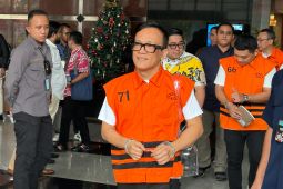 KPK serahkan berkas kasus Immanuel Ebenezer dan 10 tersangka lainya ke JPU