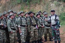 42 jurnalis jajal latihan menembak di Kostrad Sanggabuana