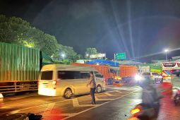 Jelang Natal 2025, Pelabuhan Bakauheni dipadati ribuan kendaraan