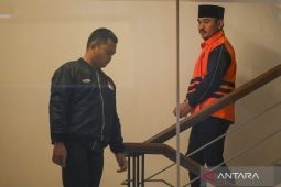 KPK selidiki asal-usul Land Cruiser milik Bupati Ade Kuswara