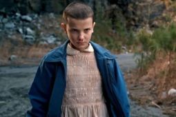 Natal Versi "Stranger Things"? Millie Bobby Brown Siap Eksplor Lagu Spooky