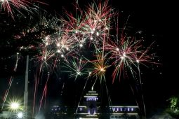 10 Spot Seru Untuk Melihat Kembang Api Tahun Baru 2026 di Bandung