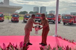 Pemprov DKI Jakarta Hibahkan 14 Mobil Pemadam untuk Daerah Lain