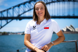 Iga Swiatek Gak Mau Terbebani Target Peringkat 1 di Musim 2026