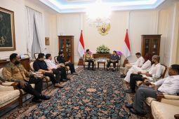 Gibran Sambut Raffi Ahmad dan Pekerja Seni Bahas Bantuan Banjir di Aceh dan Sumatera