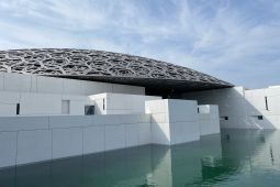 Louvre Abu Dhabi, Museum Ikonik yang Mengubah Wajah UEA