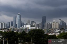 Jakarta Didominasi Awal Tebal dan Hujan Ringan pada Senin Ini