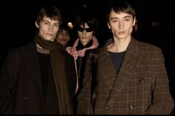 Gaya Busana Pria yang Jadi Tren di Paris Fashion Week 2026