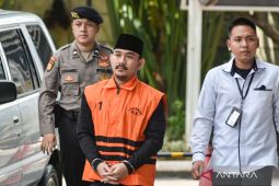KPK Dalami Dugaan Aliran Uang ke Bupati Bekasi Nonaktif Ade Kunang