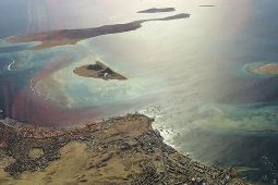 Organisasi Maritim Internasional Sarankan Kapal Hindari Selat Hormuz