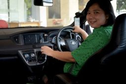 Grab Apresiasi Dokter Rosa, Driver GrabCar yang Bantu Persalinan Darurat