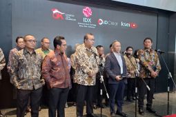 OJK Naikkin Batas "free float" Saham Jadi 15 Persen Bulan Depan