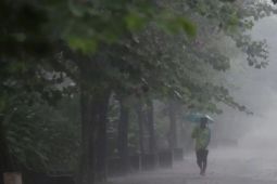 BMKG: Jakarta Diprediksi Diguyur Hujan Ringan pada Siang dan Sore