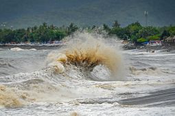 BMKG Keluarkan Peringatan Dini Gelombang Tinggi di Sejumlah Perairan Indonesia