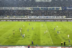 Menang 2-0 di GBLA, Persib Jaga Rekor Sempurna Kandang dan Puncaki Klasemen