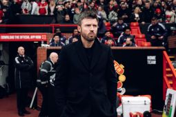 Manchester United Dikabarkan Bakal Permanenkan Michael Carrick