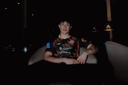 Persija Resmi Datangkan Cyrus Margono, Kiper Berdarah Indonesia dari Eropa