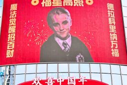 Karakter Serial Harry Potter Jadi Ikon Dekorasi Imlek di China