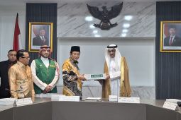Raja Salman Kirim 100 Ton Kurma untuk Masyarakat Indonesia