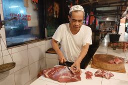 Pedagang Daging Diminta Jaga Kebersihan Jelang Imlek dan Ramadhan
