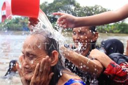 Unik dan Penuh Makna, Tradisi Keramas Bareng di Tangerang Jelang Ramadhan