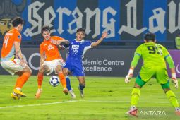 Persib Bandung Resmi Lepas Alfeandra Dewangga ke Arema FC