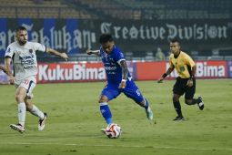 Persib Kukuh di Puncak Klasemen Super League Usai Tundukkan Persita 1-0