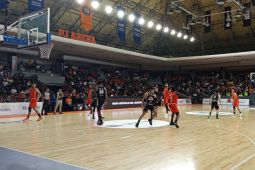 Pelita Jaya Sapu Bersih Semua Laga di Setengah Musim IBL 2026