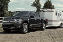 Ford Tarik Kembali 4,3 Juta Mobil karena Masalah Software