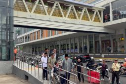 Pramono Resmikan Kembali JPO Sarinah