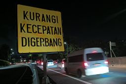 Tol Banyumanik Semarang Dilintasi 2.000 Kendaraan per Jam saat Arus Balik