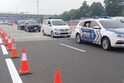Contraflow Diterapkan di Tol Japek Arah Jakarta pada Jumat Pagi