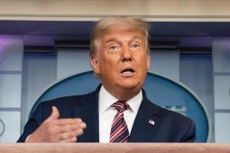 Trump Bilang Kalau AS Mulai Kendalikan Selat Hormuz