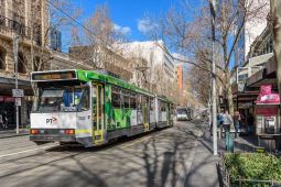 Warga Australia Didesak untuk Naik Transportasi Umum Akibat Krisis Energi