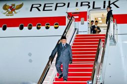 Prabowo Tiba di Seoul, Disambut Upacara Megah dan 21 Dentuman Meriam