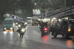 BMKG Ingatkan Potensi Cuaca Signifikan di Sejumlah Wilayah pada Jumat