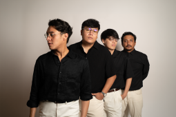 Wijaya 80 dan Sal Priadi Rilis Kolaborasi Lagu "Bulan Bintang, Garis Melintang"