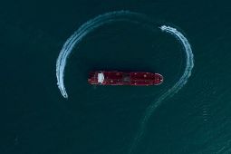 Mulai Hari Ini Akses Maritim Iran Diblokade AS