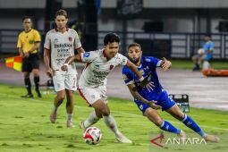 Persib Sampaikan Terima Kasih kepada Layvin Kurzawa