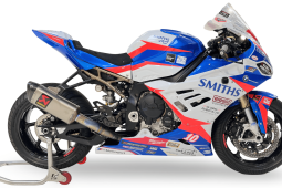 Motor BMW S1000 RR yang Dikendarai Peter Hickman Akan Dilelang
