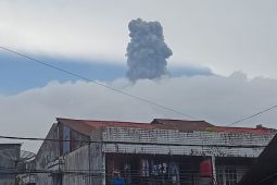 Gunung Marapi Lontarkan Abu Vulkanik Setinggi 1,6 Kilometer Kamis Pagi