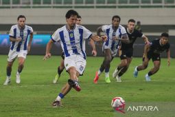 Jadwal Super League Pekan 29: Persib vs Arema, Borneo vs Semen Padang