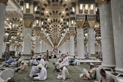 PPIH Imbau Jamaah Lansia Tak Paksakan Shalat Arbain di Masjid Nabawi