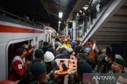 Korban Tabrakan KA dan KRL di Bekasi Timur Bertambah Jadi 15 Orang
