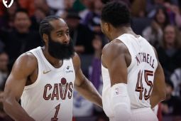 Cavaliers Bangkit Kalahkan Raptors 125-120, Unggul 3-2 di Seri Playoff NBA