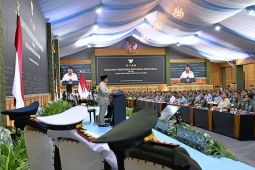 Seskab Ungkap Isi Taklimat Presiden di Apel Dansat TNI Unhan