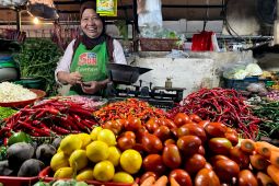 Harga Pangan Hari Ini: Cabai Rawit Rp63.850/Kg, Telur Ayam Rp31.250/Kg