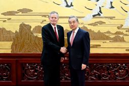 Senator AS Kunjungi Beijing Jelang Kedatangan Trump