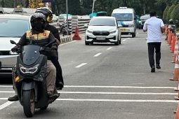 KPK Duga Pejabat Bea Cukai Terima Uang Kasus Impor, Saksi Sempat Kabur dari Wartawan