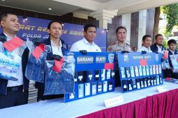 Polda Jatim Tangkap 11 Pelaku Penipuan Penjualan Mobil Online Antar Kota